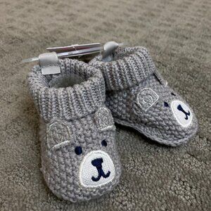 NWT: Carter's Just One You® Baby Boys' Knitted Bear Slippers in Gray (Newborn)